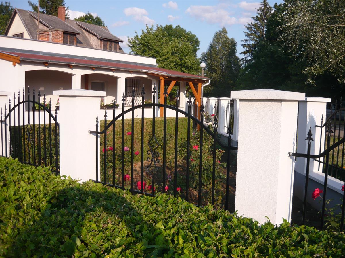 Keresztmama Haza Apartment Hajdúszoboszló Екстериор снимка