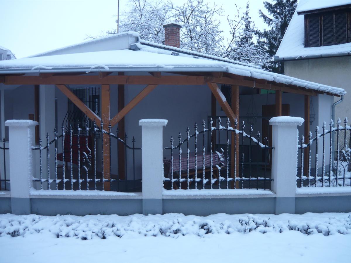 Keresztmama Haza Apartment Hajdúszoboszló Екстериор снимка